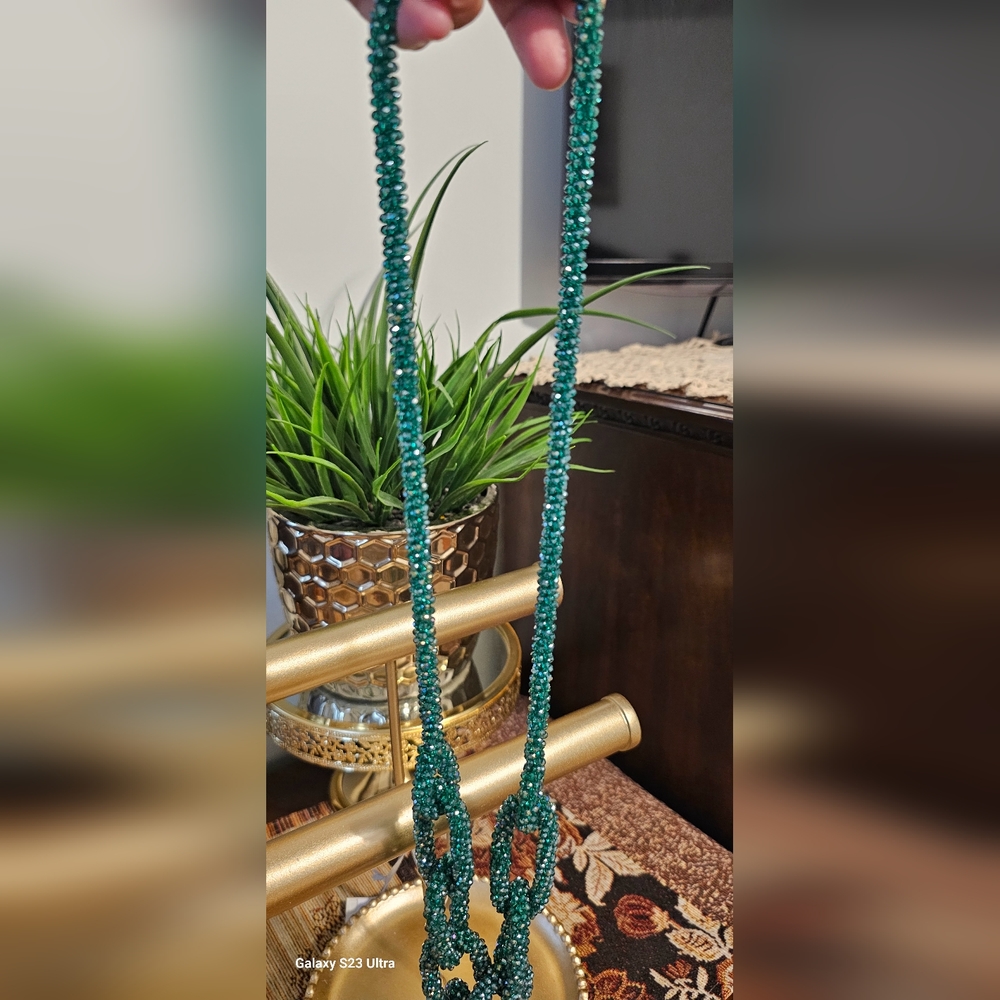 Necklace - Picture 4 of 9